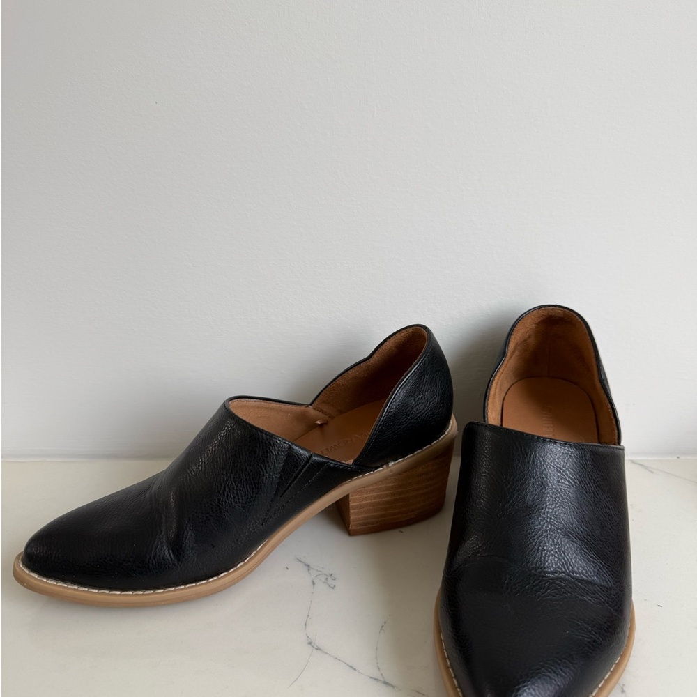 Black Leather Women's Shoes